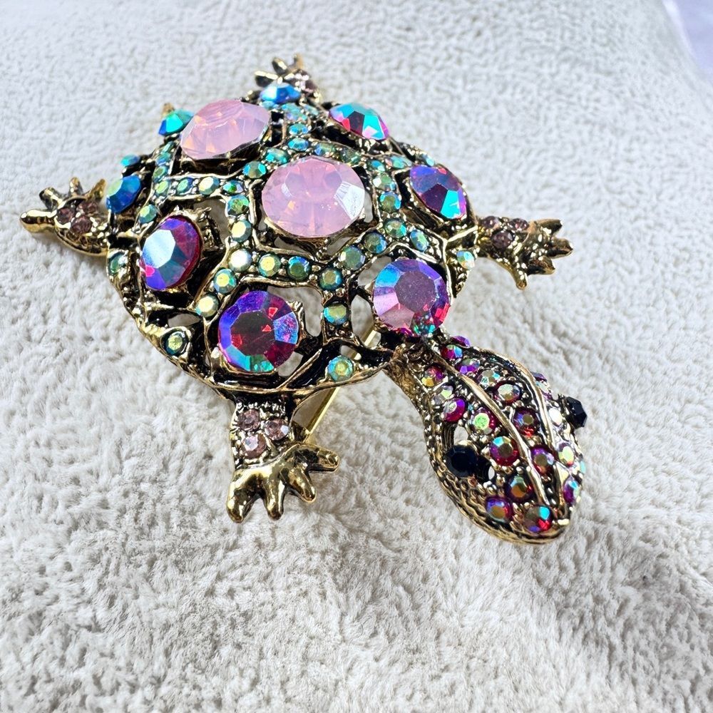 Vintage Colorful Crystals Turtle Brooch